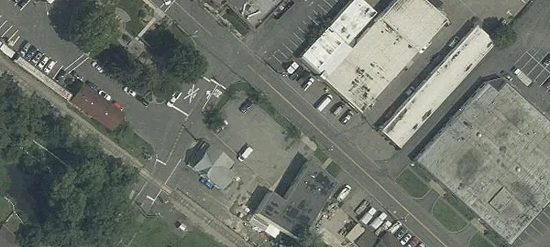Renovated Flex Space with Loading Docks