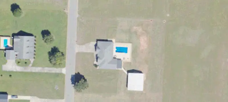 Aviation Lot with Runway Access