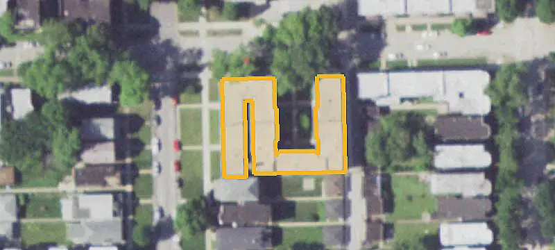 42-Unit Courtyard Apartment Building