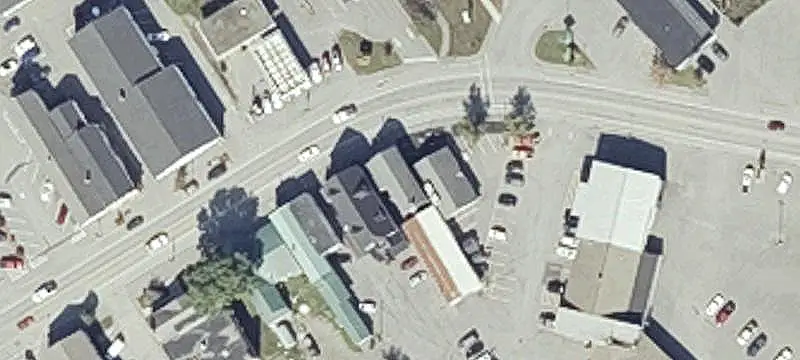 Mixed-Use Property with Apartment