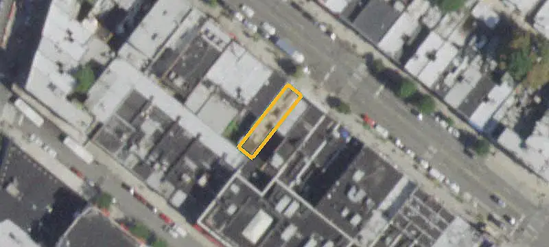Net-Leased Bank Building