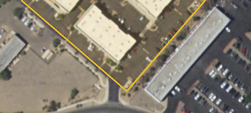 Retail Space at Signalized Intersection