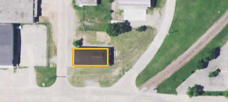 Warehouse With Loading Access