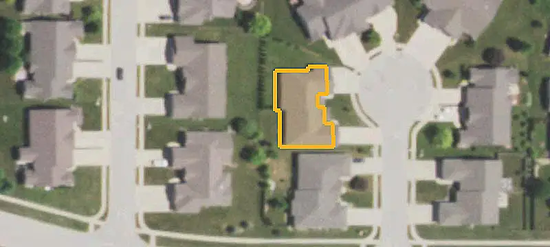 Land / Lots & Land