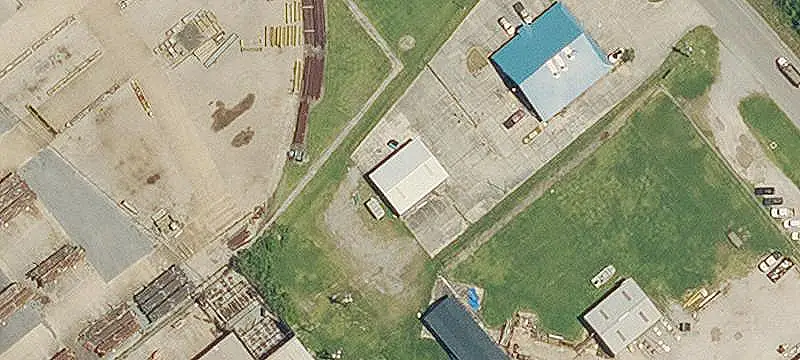 Warehouse with Overhead Door
