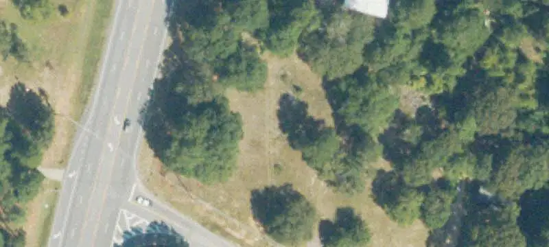 Commercial Land With Workshop