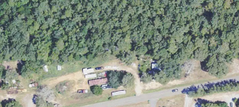 Land / Acreage (more than 10 acres)