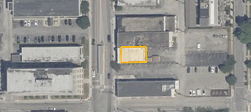 Warehouse with Rear Parking