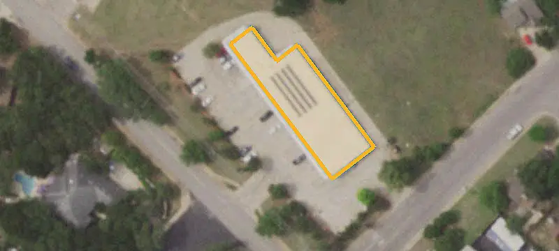 Shopping Center with Solar Power