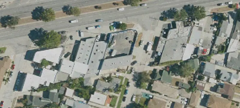 Flex Space With Live/Work Offices