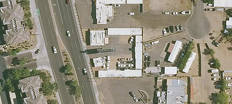 Flexible Flex Space with Parking