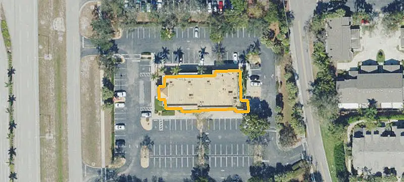 Restaurant Building with C-4 Zoning