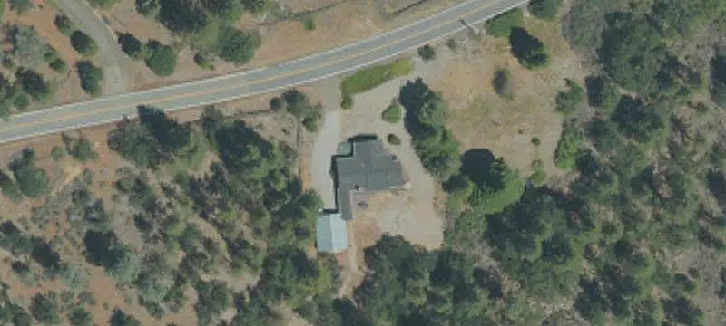 Lots/Land / Acres