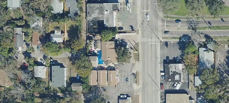 Mixed-Use Property with Restaurant