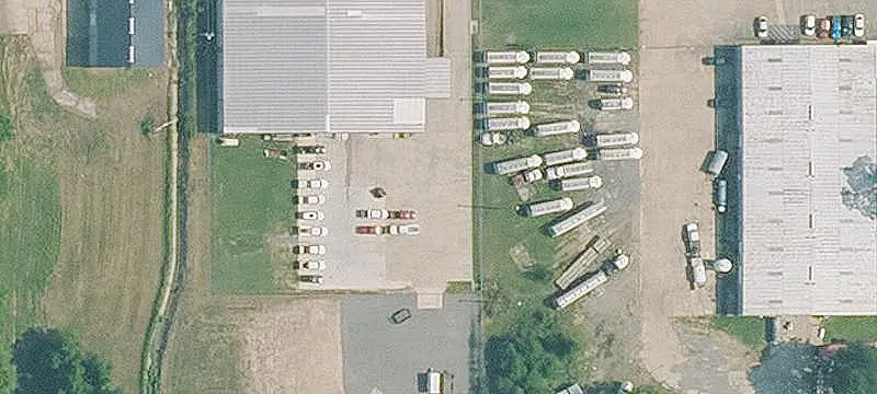 Flex Building with Dock Access