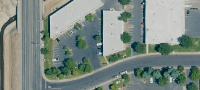 Industrial Flex Space with Grade Doors