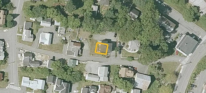 Three-Unit Triplex with Porches