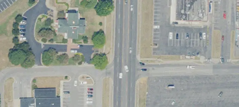 Anchored Shopping Center Space