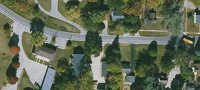 4-Unit Apartment Building