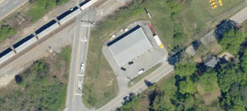 Steel Warehouse With Roll-Up Doors