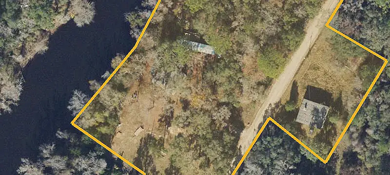 Riverfront Waterfront Land