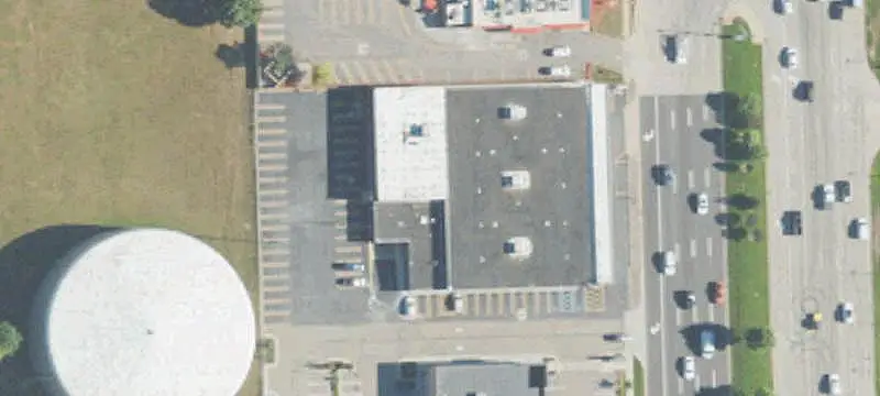 Showroom with Open Floor Plan