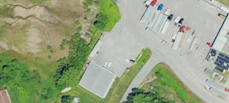 Single-Tenant Land Parcel