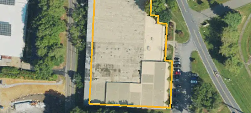 Single-Tenant Industrial Building