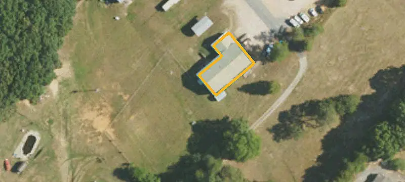 Freestanding Flex Space with Yard