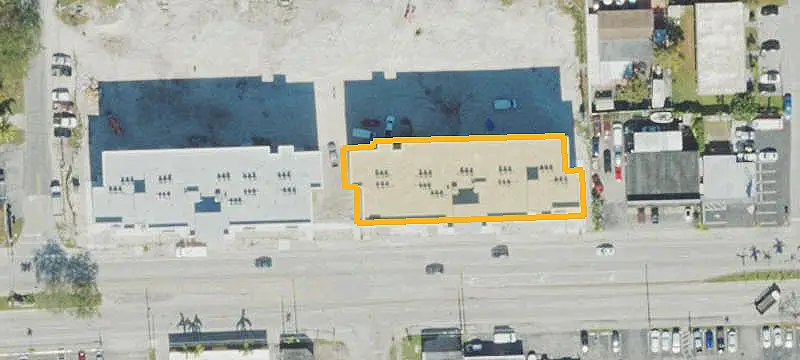 New Retail Suites with Salon Buildout