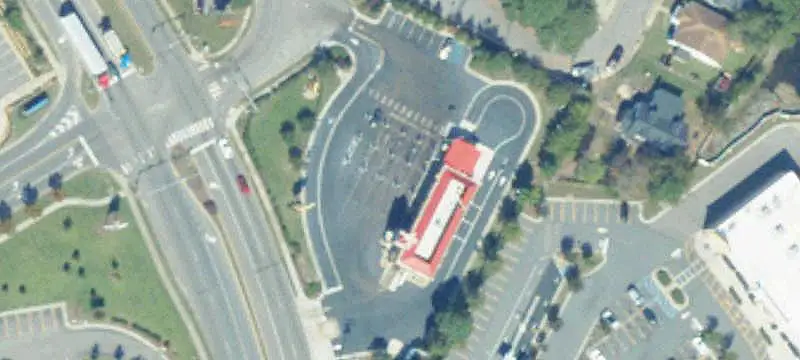 Kroger Shadow-Anchored Shopping Center
