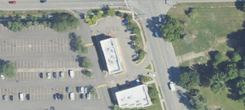 Dunkin Plaza Shopping Center