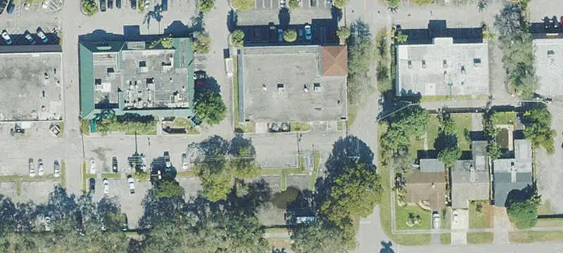 Vacant Drug Store Property