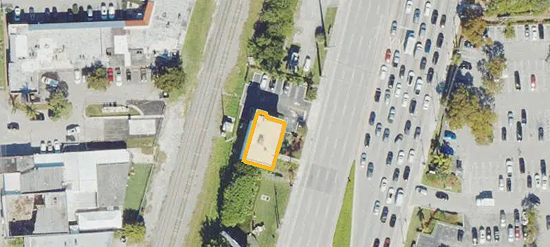 Hard-Corner Commercial Land