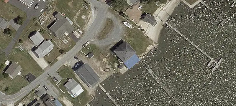 Waterfront Restaurant With Dock