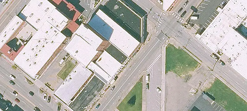 Leased Mixed-Use Building with Storefronts