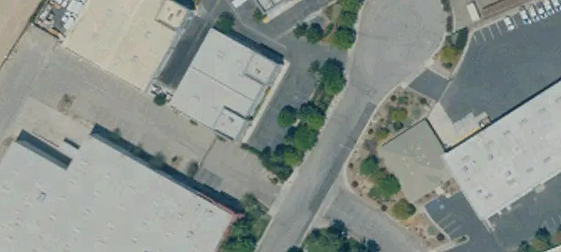 Industrial Building with Secure Yard
