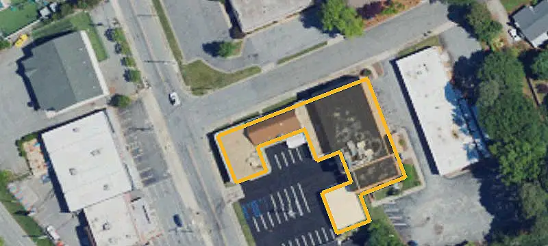 Small-Shop Retail Space