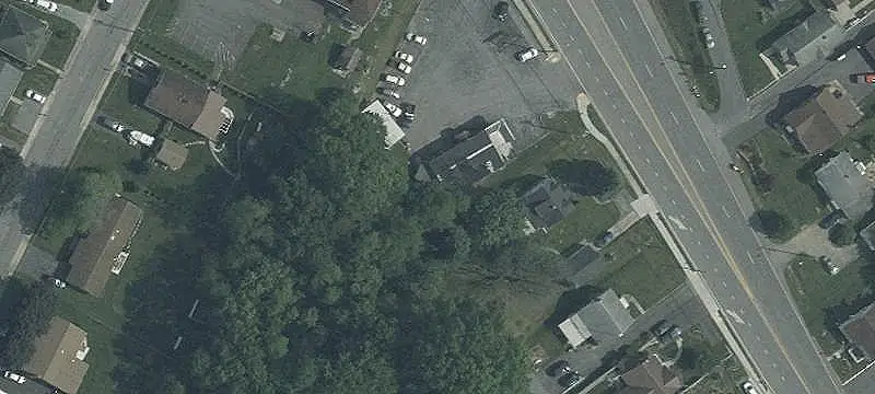Two-Bay Auto Shop with Sales Lot