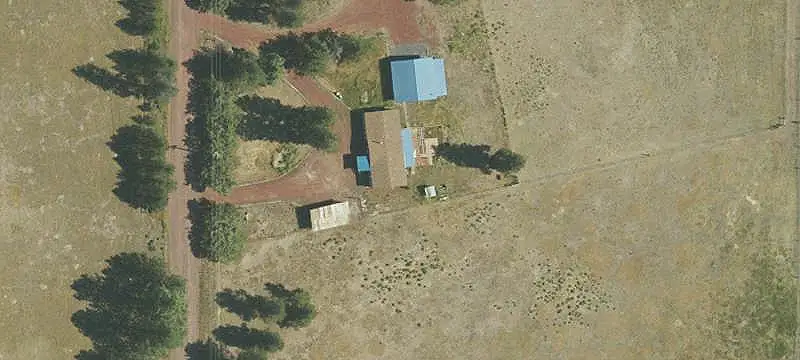Fenced Horse & Equestrian Property