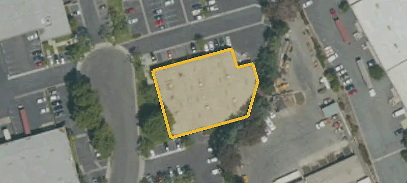 Flex Space with Freeway Frontage