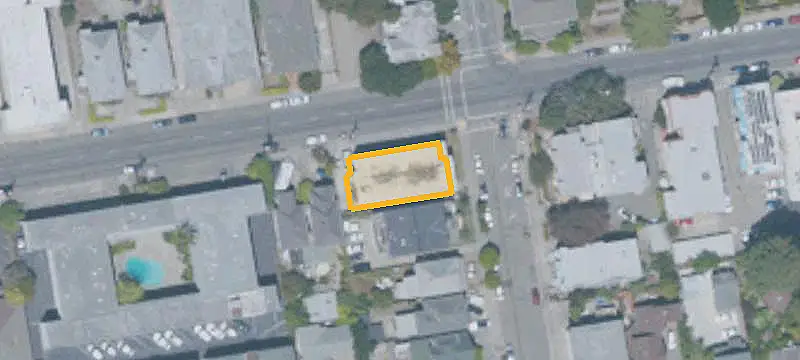 9-Unit Apartment Building