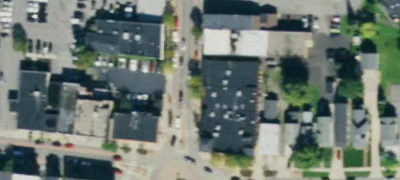 7-Storefront Strip Mall