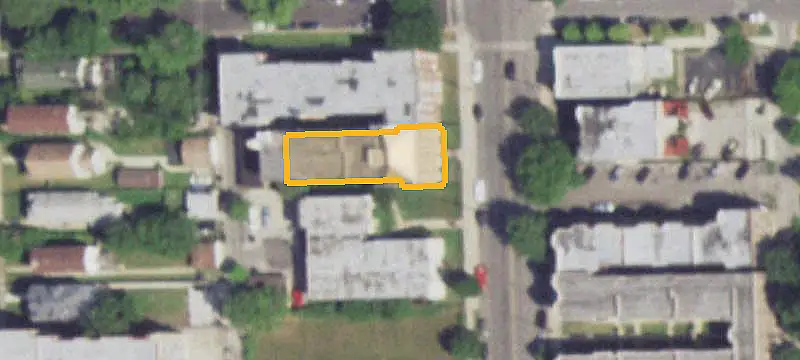Apartment Building with Laundry