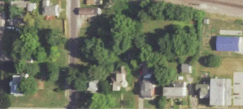 Land / Lots & Land
