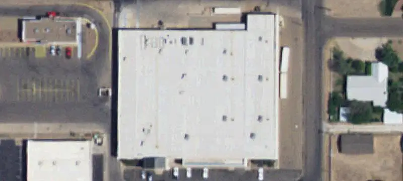 Multi-Tenant Strip Mall