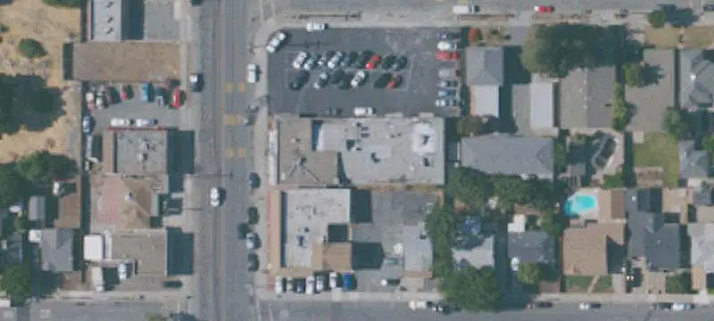 Mixed-Use Restaurant Property