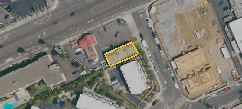 7-Eleven Storefront Property