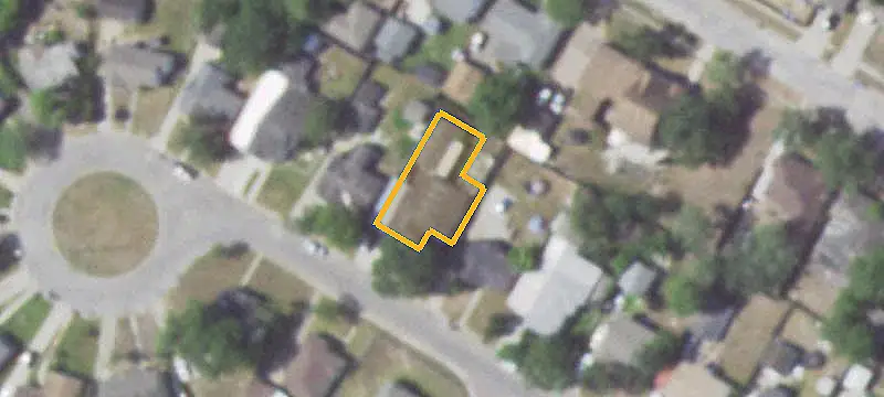 Flex Space with Overhead Door