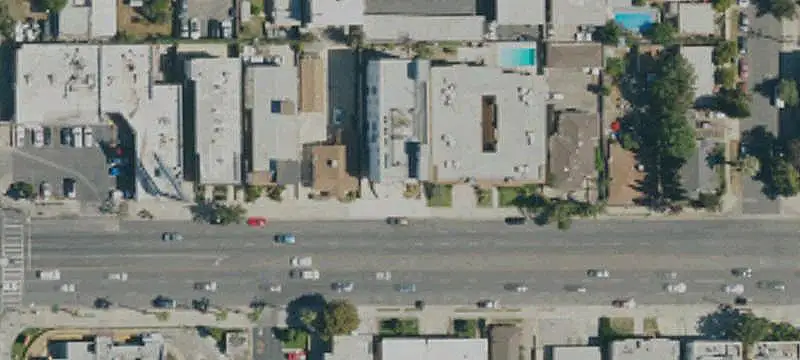9-Unit Apartment Building